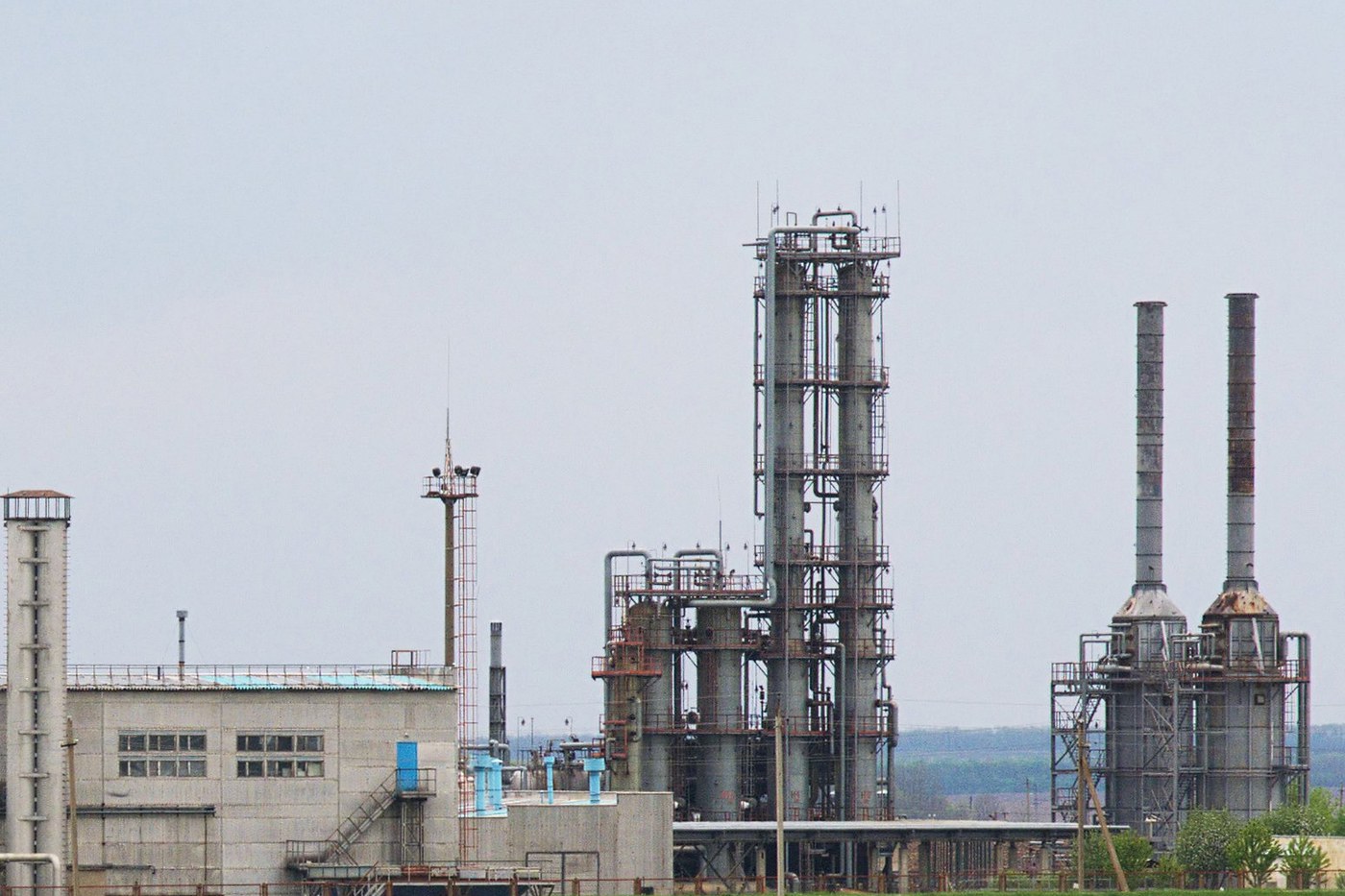 Gas plant process towers and stacks